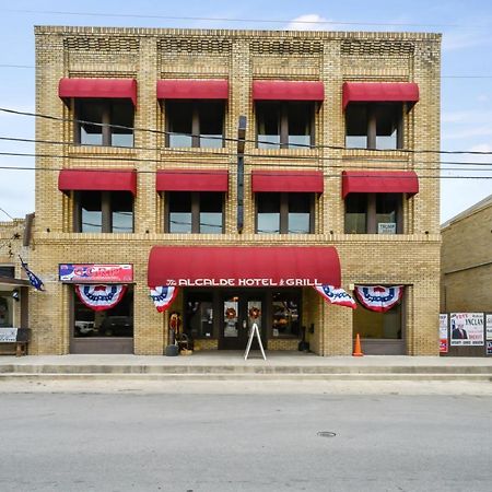 The Alcalde Hotel By Oyo Gonzales Exterior photo