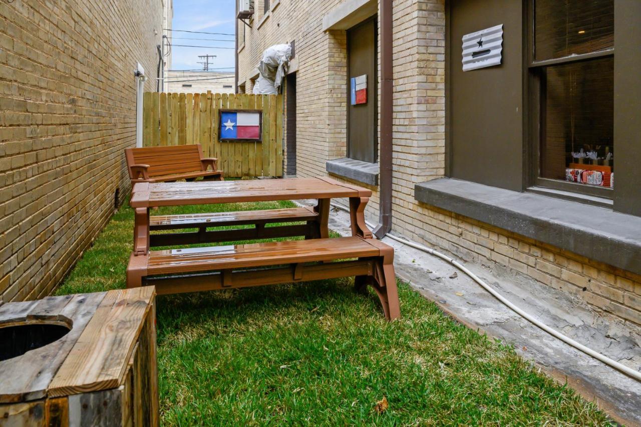 The Alcalde Hotel By Oyo Gonzales Exterior photo